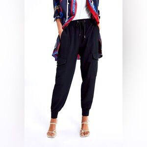 NWOT Zara Jogging Pants Small